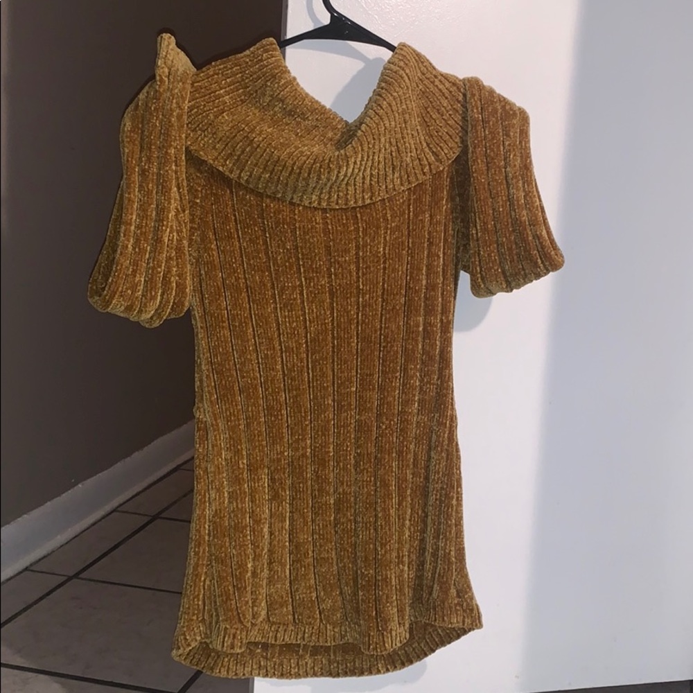 Golden Brown Turtle Neck Sweater